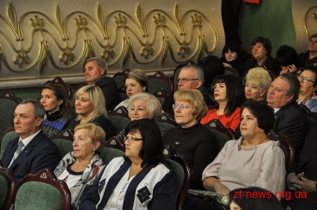 Керівники Житомирщини привітали освітян із професійним святом