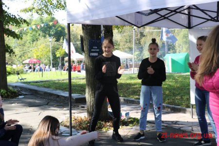 У Житомирі відбувся фестиваль ініціативних житомирян uCRAZYans