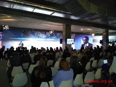 Міський голова Житомира відвідав Міжнародний Саміт мерів у столиці