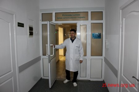 В лікарні ім. Гербачевського вперше в області провели операцію по імплантації 3-х камерного дефібрилятора
