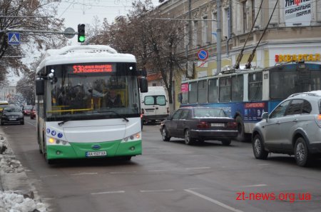 У тестовому режимі на автобусному маршруті №53А почав їздити електробус