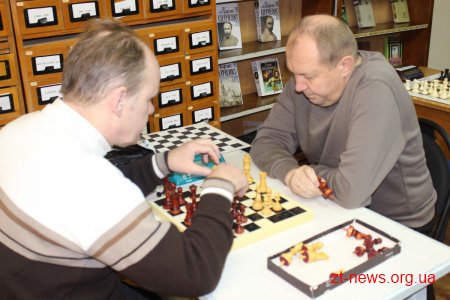 У міській бібліотеці ім. В. Земляка відбувся шаховий фестиваль #Житомир шаховий: "Кубок Святого Миколая"