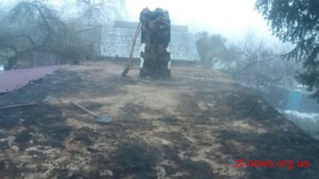 Протягом минулої доби пічне опалення спричинило три пожежі в оселях мешканців області