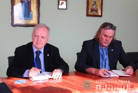 Спостерігачі за виборами Місії ОБСЄ поспілкувались з керівництвом поліції Житомирщини