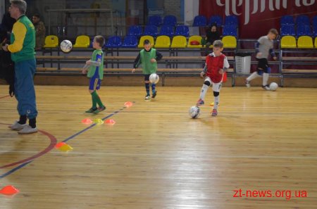 Вихованці спортивної школи олімпійського резерву «Полісся» отримали спортивний інвентар
