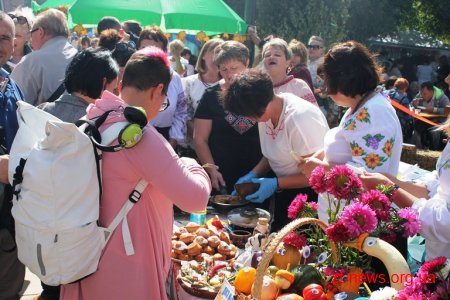 У Коростені пройшов вже традиційний Міжнародний фестиваль дерунів