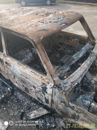 В Олевську невідомі підпалили автомобіль екологічної інспекції