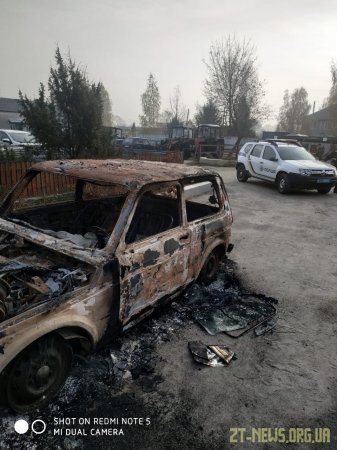 В Олевську невідомі підпалили автомобіль екологічної інспекції