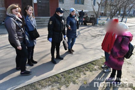 З початку карантину на Житомирщині поліція виявила близько сотні адмінправопорушень стосовно дітей