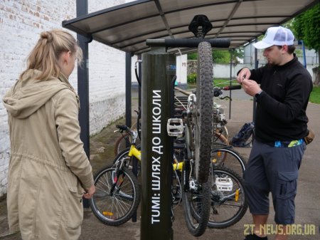 Першу станцію з технічного самообслуговування велосипедів відкрили у Житомирі