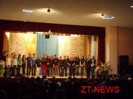 Вчора в Палаці культури відбувся міський етап міжшкільного КВК ВІДЕО