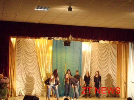 Вчора в Палаці культури відбувся міський етап міжшкільного КВК ВІДЕО
