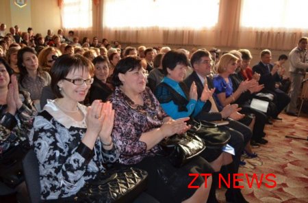 Вчора, на засіданні першого батьківського форуму міста Житомира було відзначено кращих учнів міста