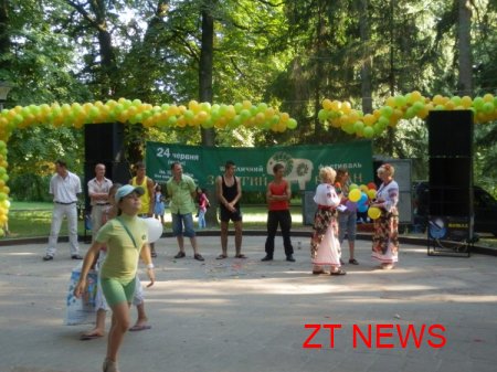 У Житомирі пройшов перший в Україні фестиваль шашлика «Золотий баран»