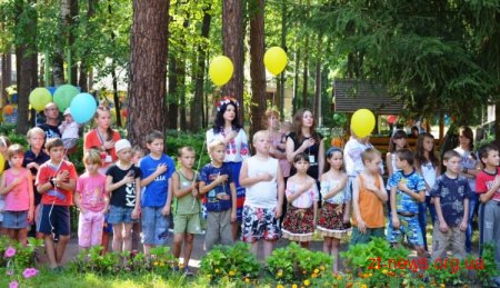 В таборі "Супутник" завершився літній відпочинок дітей ВІДЕО