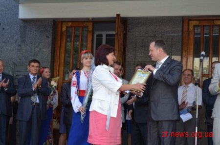 Міський голова вручив студентські квитки першокурсникам Житомирського державного технологічного університету