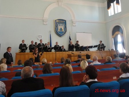 27 вересня, відбулась зустріч керівництва Житомирської міської ради з прийомними батьками та батьками-вихователями з нагоди відзначення Дня усиновлення