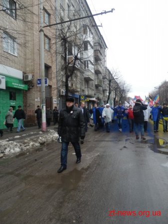 У Житомирі відбувся мітинг об'єднаної опозиції у рамках всеукраїнської акції "Вставай, Україно!" Оновлено