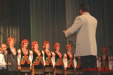 Великим гала-концертом на Житомирщині завершився пісенний конкурс «А льон цвіте»