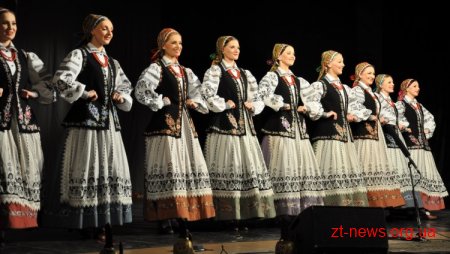 Польський ансамбль пісні й танцю «Мазовше» з аншлагом виступив у Житомирі