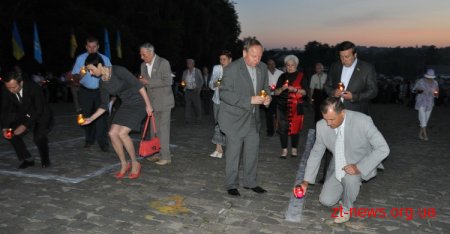 У Житомирі 22 червня зранку відбулася акція "Запали свічу"