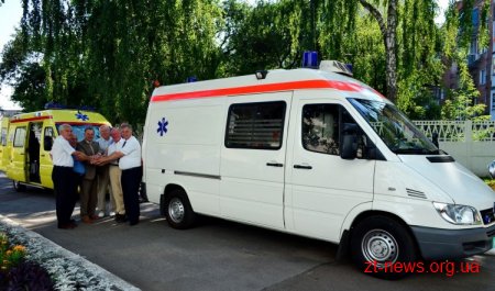 Житомир отримав ще 2 автомобілі швидкої допомоги