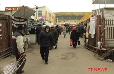 У Житомирі на базарі заборонили продавати тварин у 6 кіосках ВІДЕО