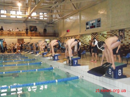 Житомирські спортсмени взяли участь у змагання з плавання в ластах