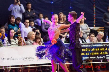 «Миколаїв бал-2013» у Житомирі зібрав півтисячі танцювальних пар з різних міст