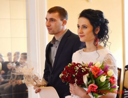 Володимир Дебой привітав молоду пару, яка в День Святого Валентина, офіційно стала подружжям