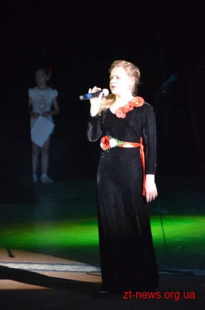 У Житомирі відбувся гала-концерт талановитих дітей «Зірка + зірка»
