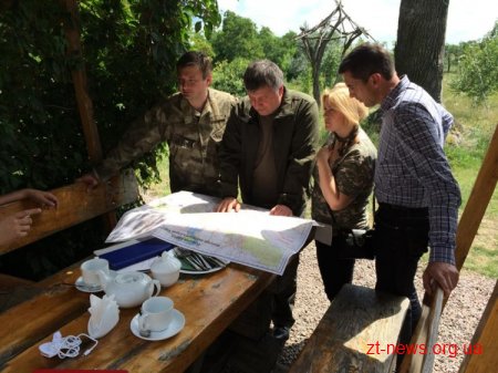 Сидір Кізін зустрівся з військовослужбовцями 95-ї аеромобільної бригади в зоні АТО