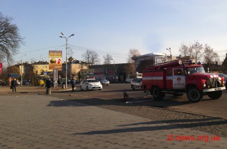 Жодних вибухових пристроїв у приміщенні міськвиконкому Бердичева не виявили