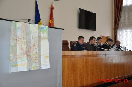 Щодня громадський порядок на Житомирщині охороняє 704 працівники міліції