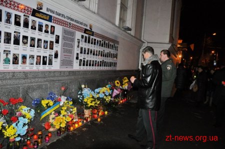 У Житомирі помолилися за героїв Крут та загиблих під час АТО