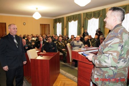 У Житомирі воїни-миротворці зустрілися з керівництвом області