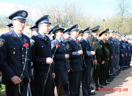 На Житомирщині встановлено меморіальну дошку правоохоронцям-ліквідаторам аварії на ЧАЕС