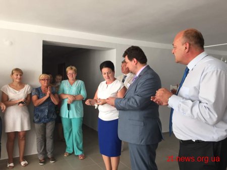 4 родини переселенців тепер житимуть у нових кімнатах готелю «Житомир»