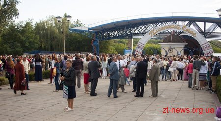 В Житомирі стартував перший фестиваль "Пісенний спас" пам'яті Володимира Шинкарука