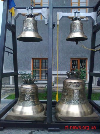 У Житомирі освятили дзвони в храмі св. Йоана з Дуклі