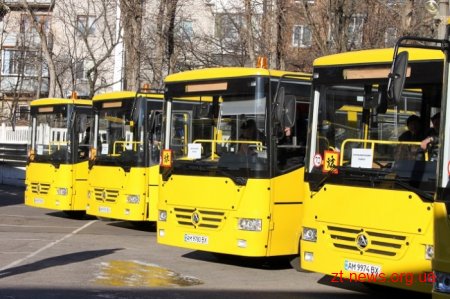 Подарунок у вигляді 14 нових автобусів чекає на школярів Житомирщини