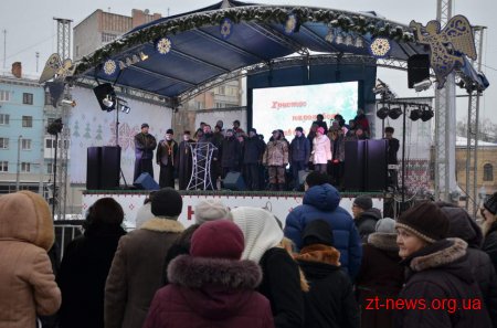 Молитвою на майдані ім.С.П.Корольова житомиряни відзначили Різдво Христове