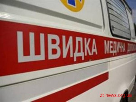 На Житомирщині рятувальники надали допомогу чоловіку, який впав у технологічне обладнання