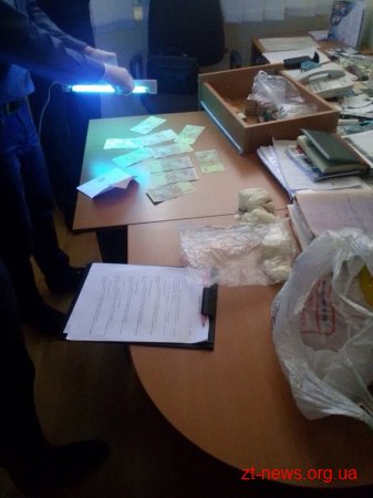 На Житомирщині затримали на хабарі голів двох міжрайонних медико-соціальних комісій