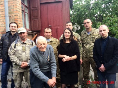 У Бердичеві до 90-річного ветерана УПА завітали учасники АТО
