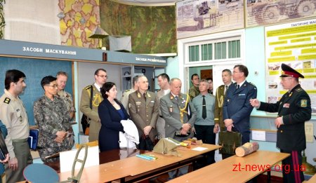 Житомир відвідала делегація військових аташе з Києва