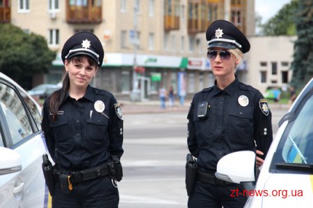У Житомирі поліція продемонструвала свою професію