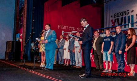 У Бердичеві боксери з 14 країн змагаються за призи братів Кличків