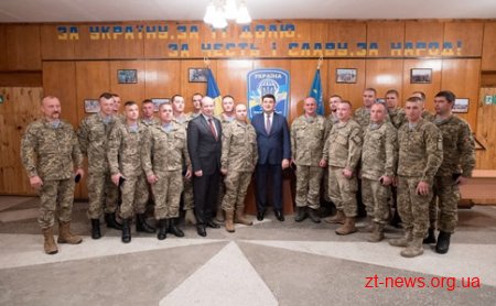 Прем’єр-міністр відвідав 199 навчальний центр ВДВ у Житомирі