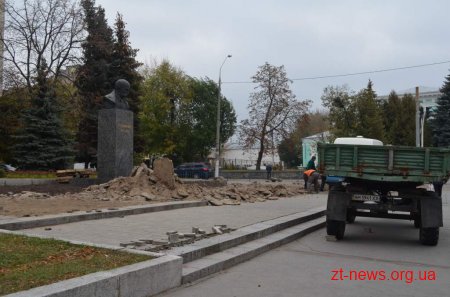 У Житомирі розпочали ремонт скверу біля пам’ятнику Тарасу Шевченку